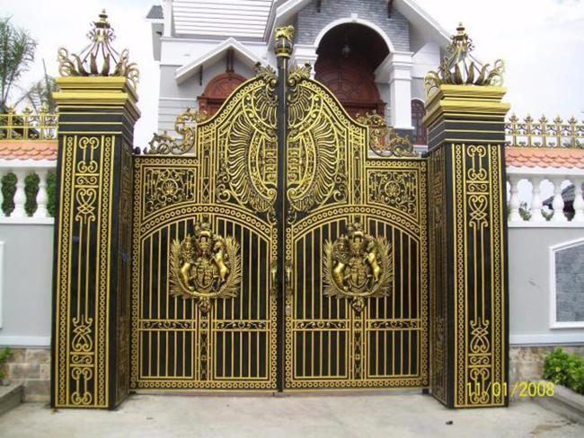 Cổng nhôm đúc mẫu C-089