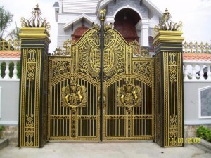Cổng nhôm đúc mẫu C-089